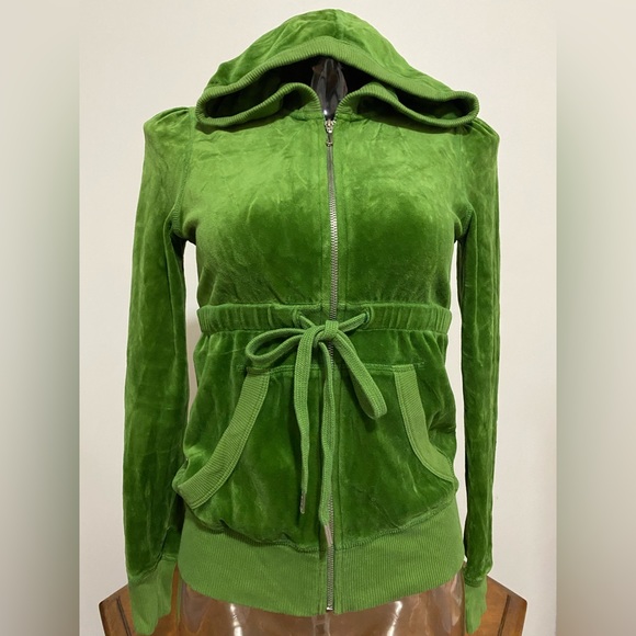 Bundle of 2 Juicy Couture velour hoodies. Size Small. - Picture 4 of 4